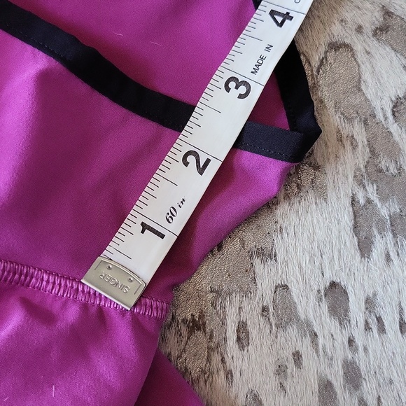 Lululemon Run Speed Shorts Space Dye Ultraviolet Sz8 - Picture 4 of 6